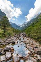 Ausflug ins Verzasca Tal nach Sonogno