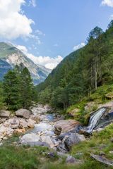 Ausflug ins Verzasca Tal nach Sonogno