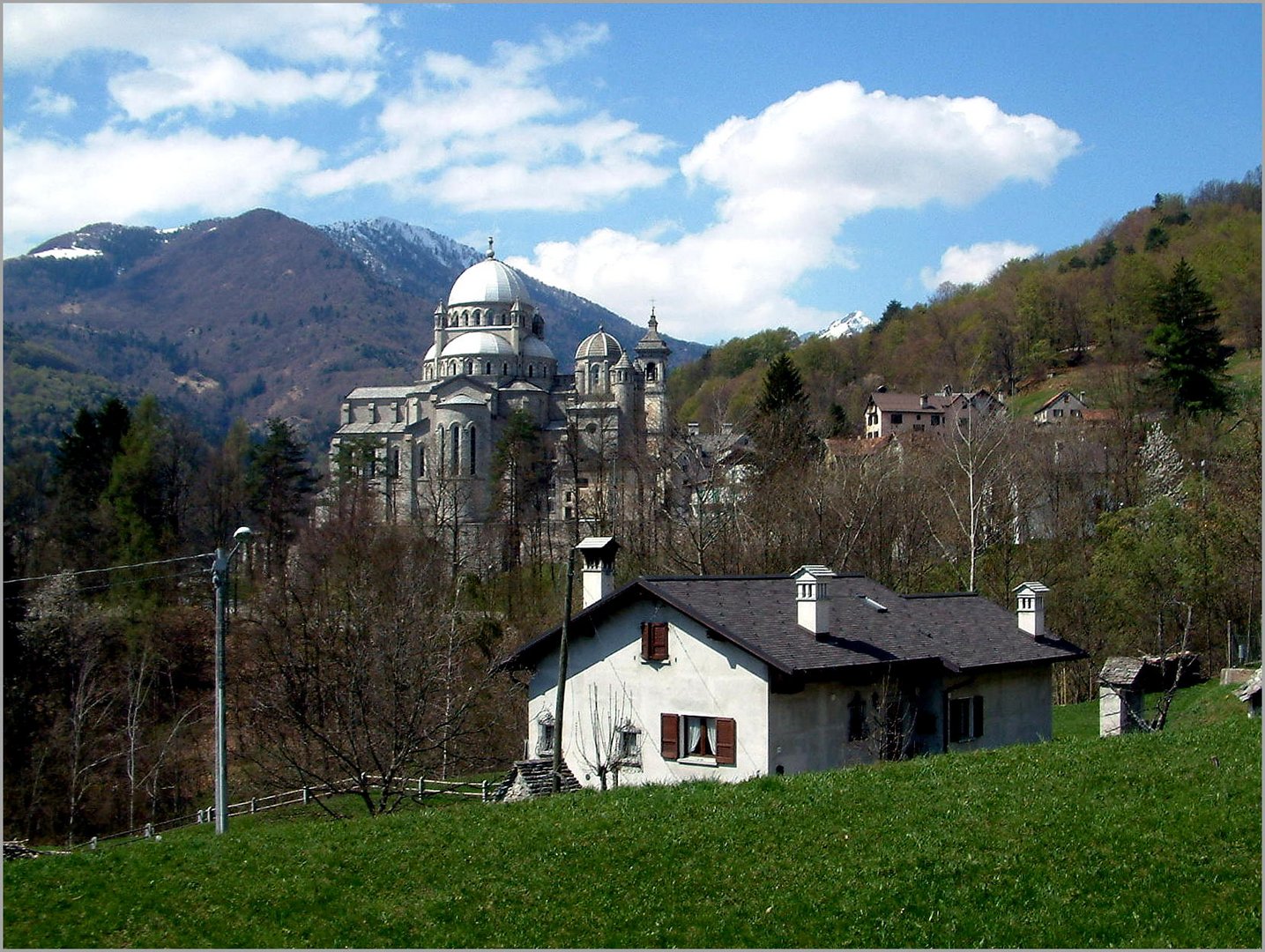 Ausflug vom Tessin nach Re / Italien