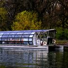 Ausflugsboot am Machsee in Hannover