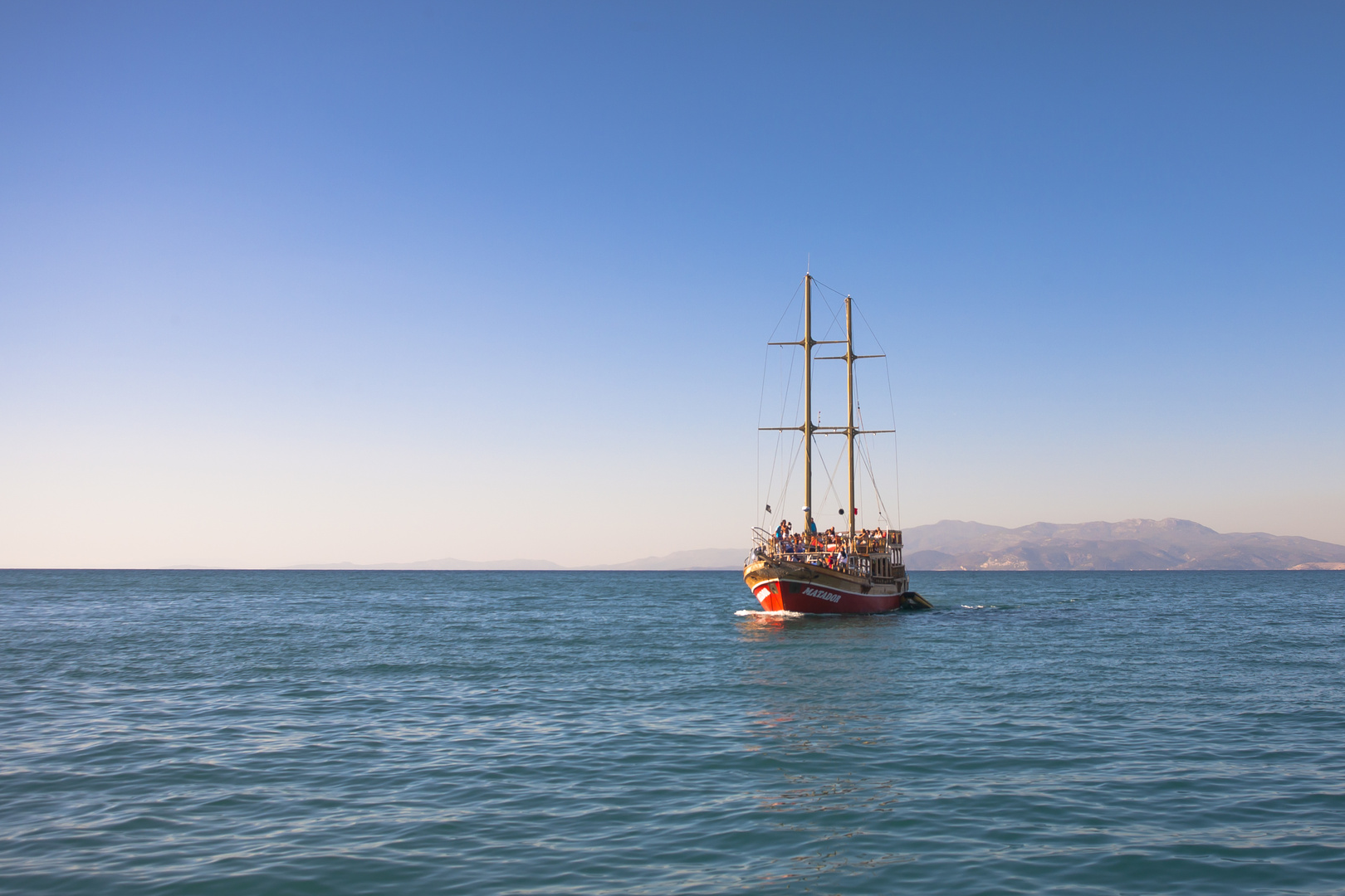 Ausflugschiff vor Kusadasi