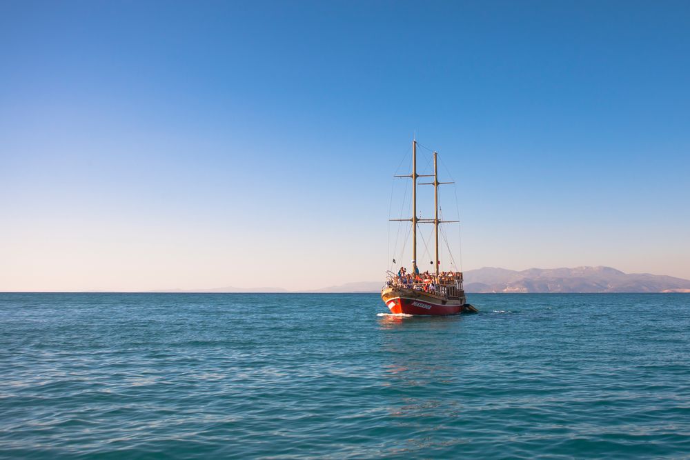 Ausflugschiff vor Kusadasi