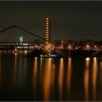 Ausgang Medienhafen Düsseldorf ....
