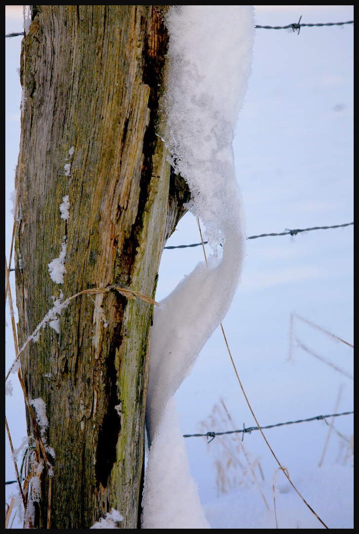 ausgebeulter Schnee