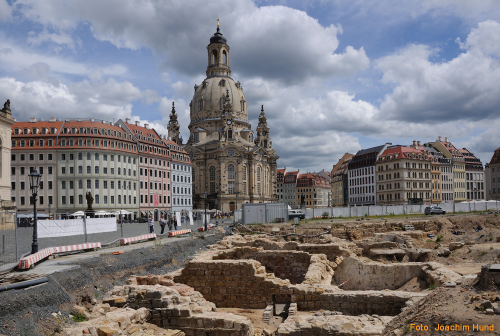 Ausgrabungen vor der Frauenkirche
