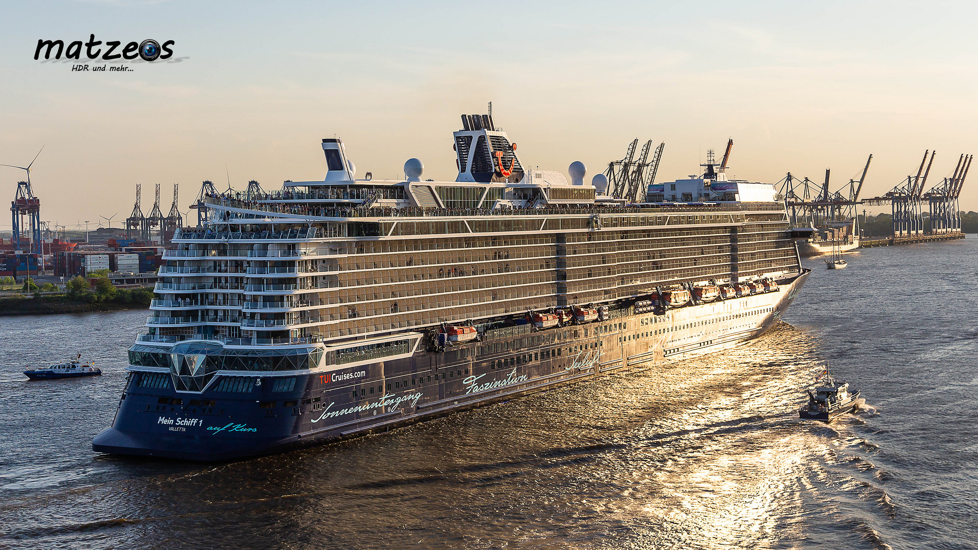 Auslaufen Foto Bild Deutschland Europe Hamburg Bilder