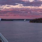 Auslaufen bei Sonnenuntergang in Schweden