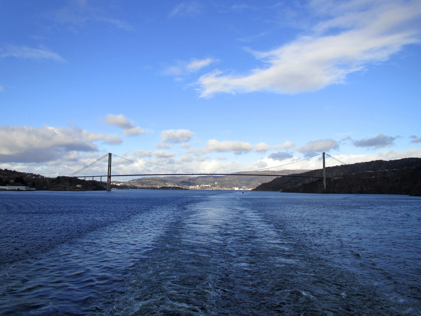 Auslaufen in Bergen