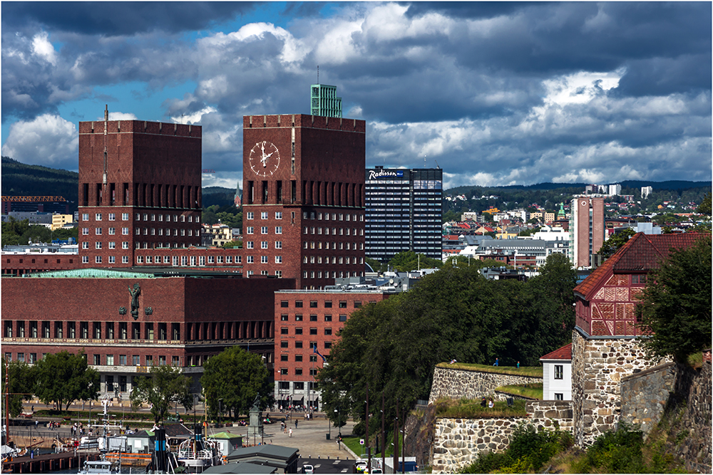 Auslaufen um 14:00 in Oslo ...