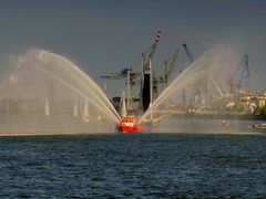 Auslaufparade der Atlantic Anniversary Regatta 