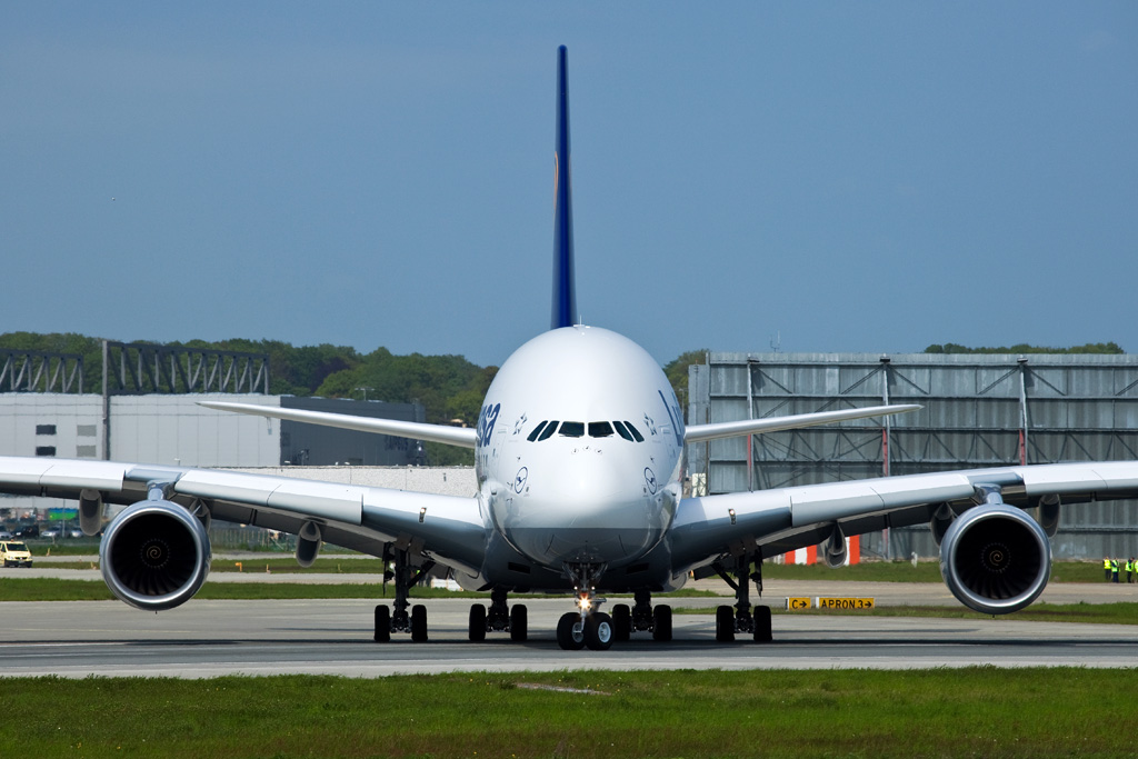 Auslieferung des ersten A380 an Lufthansa 2