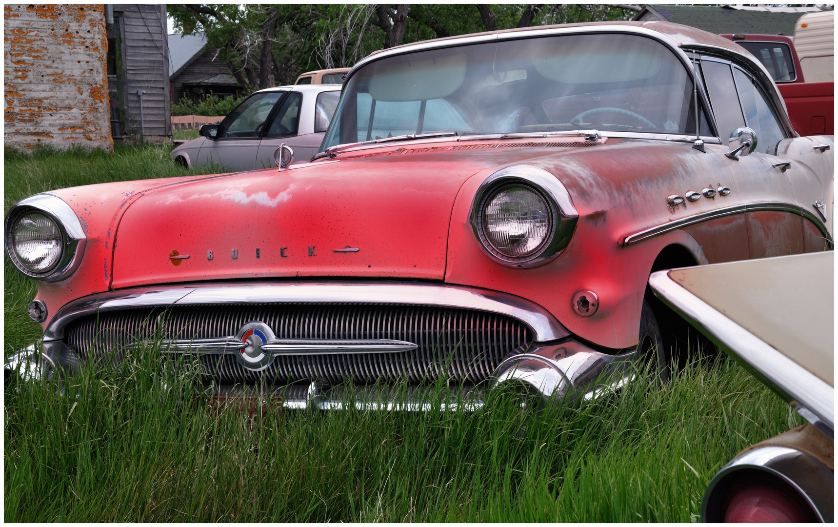 Ausrangierter Buick in einem Ghosttown