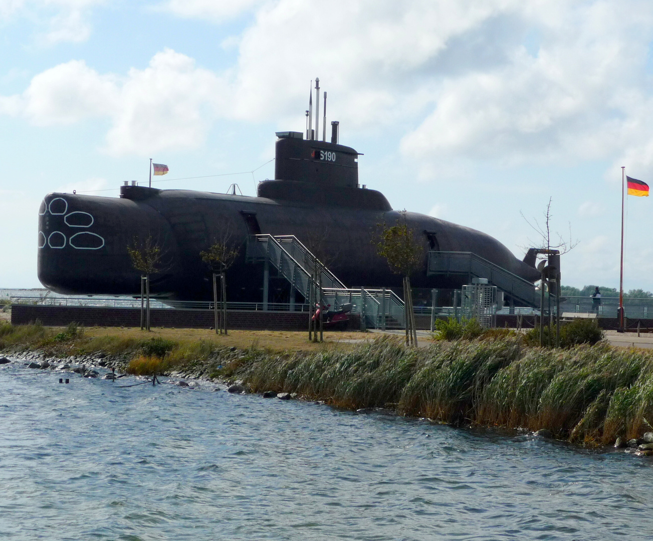 Ausrangiertes UBoot, zur Besichtigung freigegeben !!! Foto & Bild