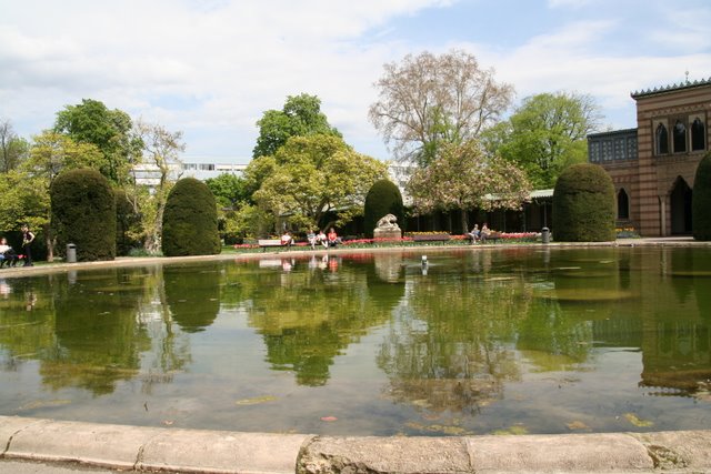 Ausruhen am Springbrunnenteich