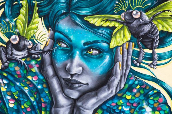 Ausschnitt aus dem Wandgemälde "Tiny Little Guardians" von Stine Hvid