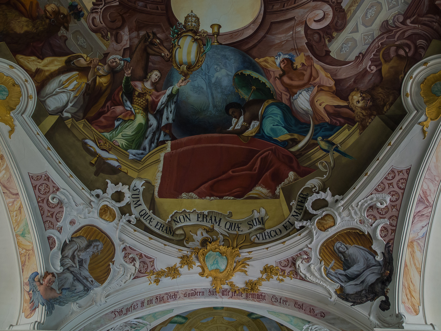 Ausschnitt des Deckenfreskos der Marienkapelle Ertingen