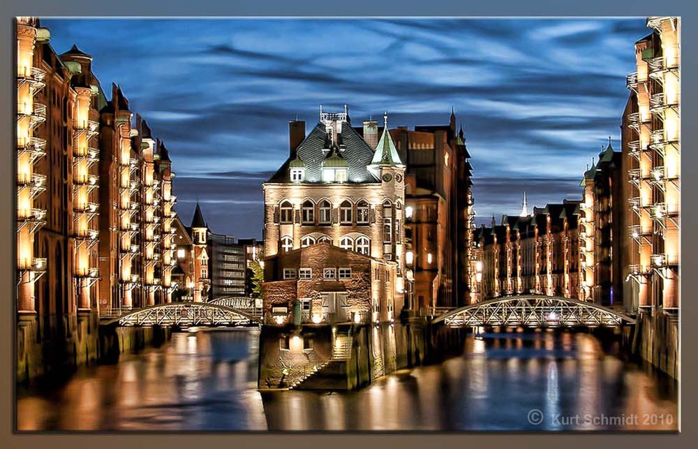 Ausschnitt Hamburg - Speicherstadt bei Nacht