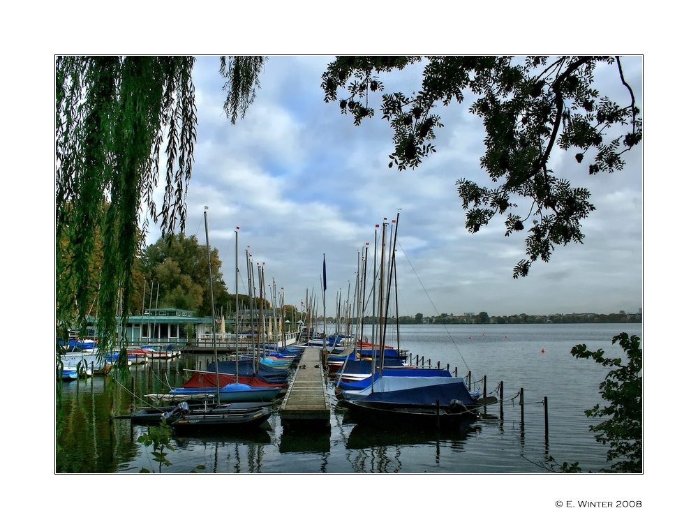 ~AUSSEN-ALSTER~