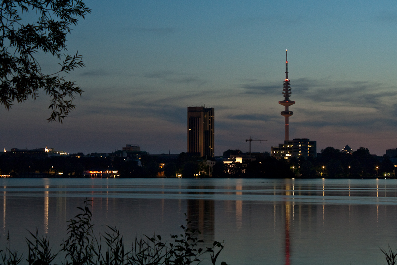 Außenalster bei Dämmerung