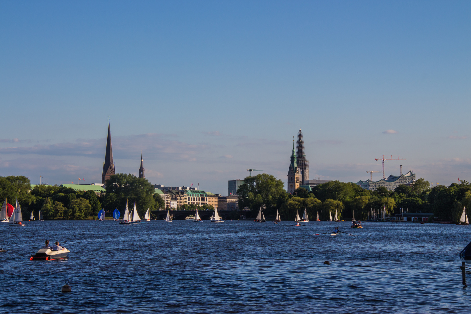 Außenalster in Juni