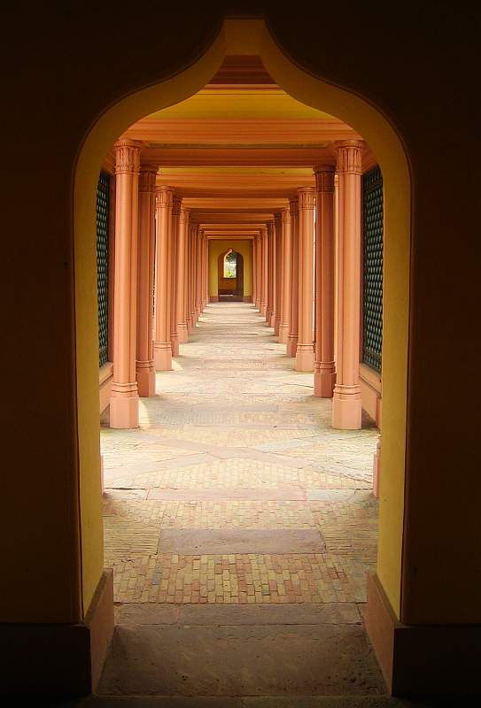 Aussengang einer Moschee