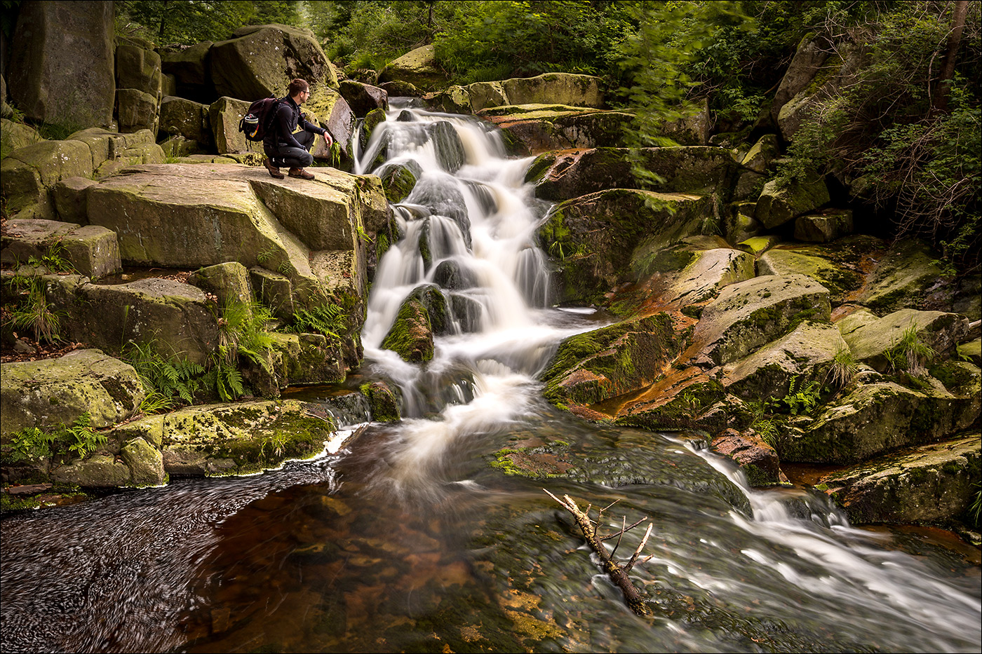 Aussenklo mit fließend Wasser