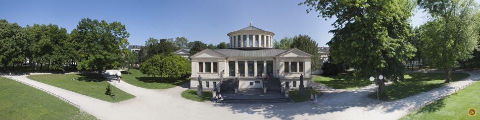 Aussenpanorama Akademisches Kunstmuseum Bonn