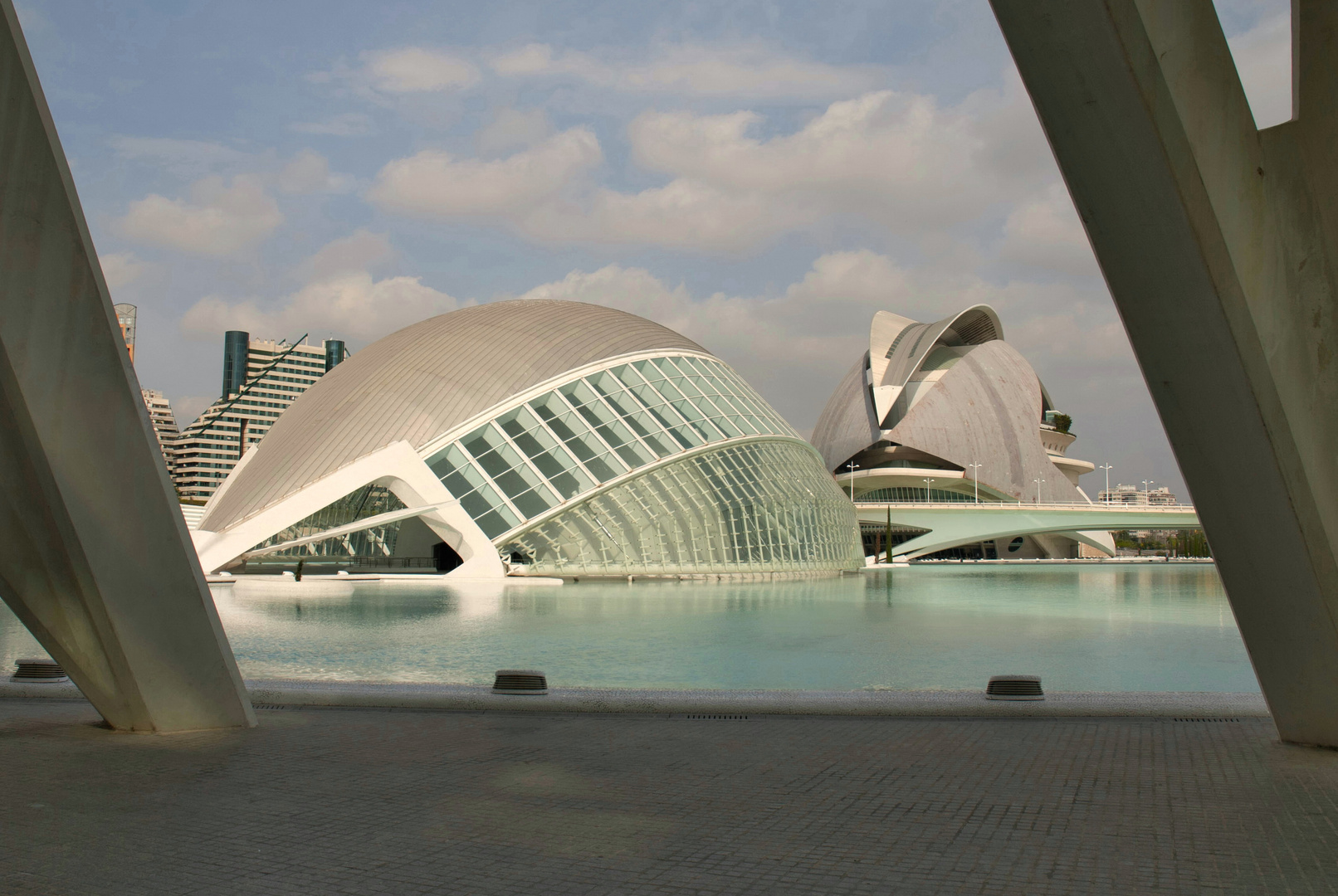 Außergewöhnliche architektonische Komplexe spanischer Architekten in Valencia