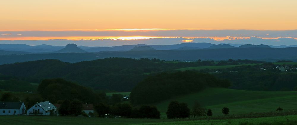 Außergewöhnliche Fernsicht von Maxen/Schmorsdorf in die Sächsische Schweiz... 