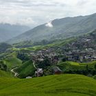 Aussicht auf das Bergdorf Ping'an in den Reisterassen bei Longsheng