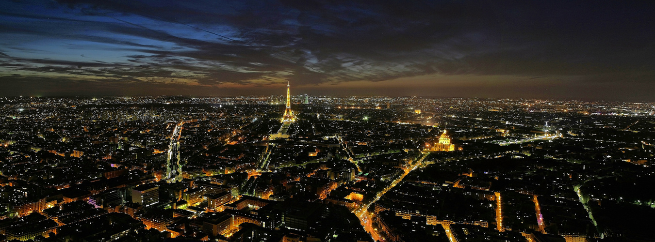 Aussicht vom Montparnasse auf Paris