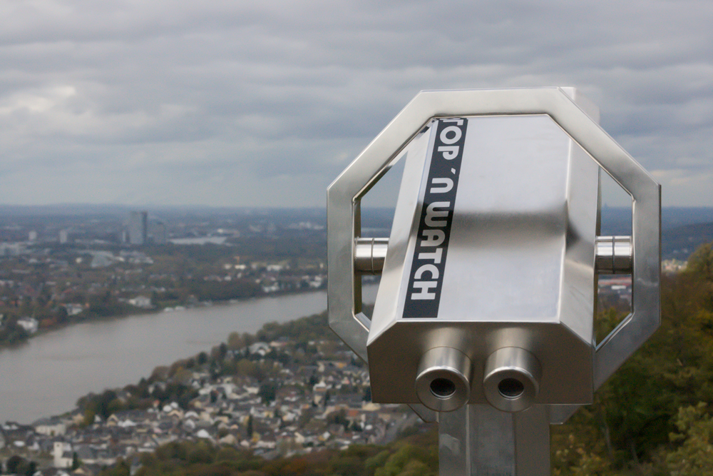 Aussichtsfernrohr am Drachenfels