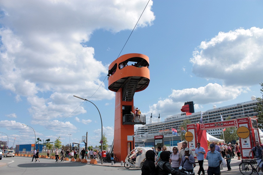 Aussichtsturm am Hafen