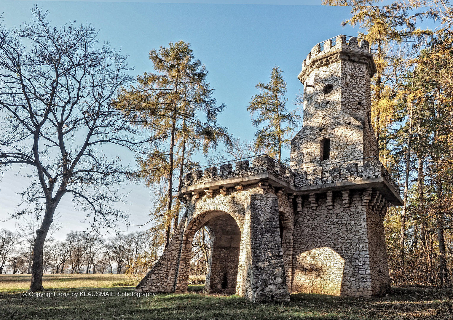 Aussichtsturm mit Plattform