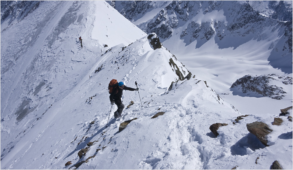 Austieg über den Gipfelgrat zur Östlichen Seespitze