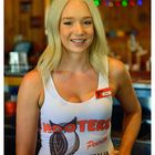 Australian Hooters girl