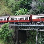 Australien, Queensland: Die Kurandabahn (Scenic Railway)