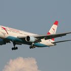 Austrian 767 OE-LAZ