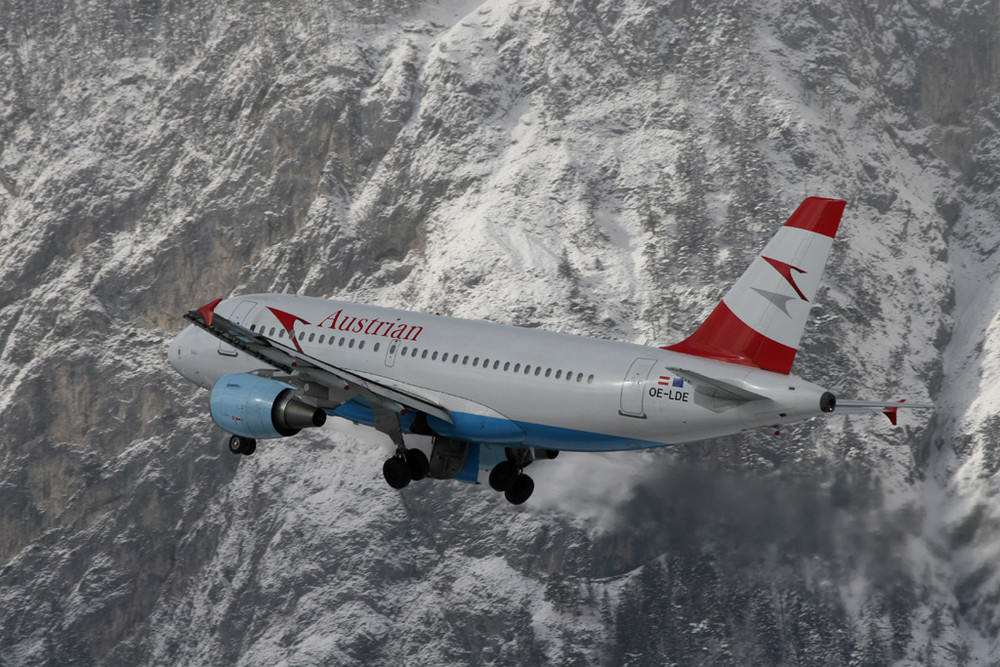 AUSTRIAN -AIRBUS A-319