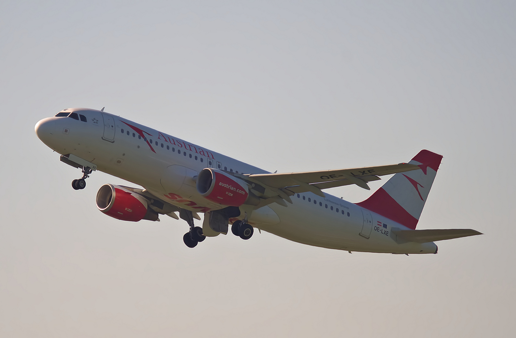  Austrian Airlines Airbus A320-216