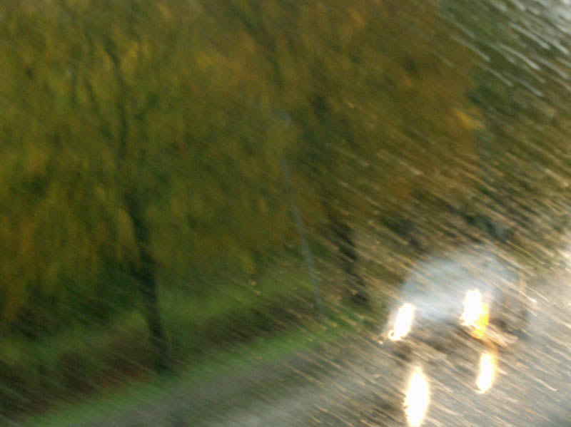 Auto im Regen