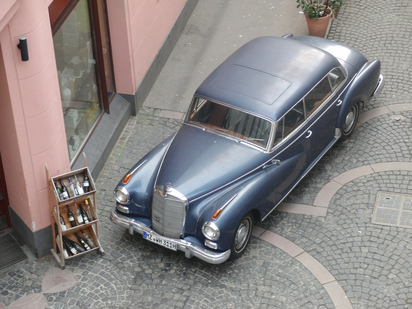 Auto in der Augustinerstraße