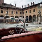 Auto vintage in piazza Ducale, Vigevano