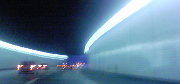 AutoBahmTunnel-Lichter