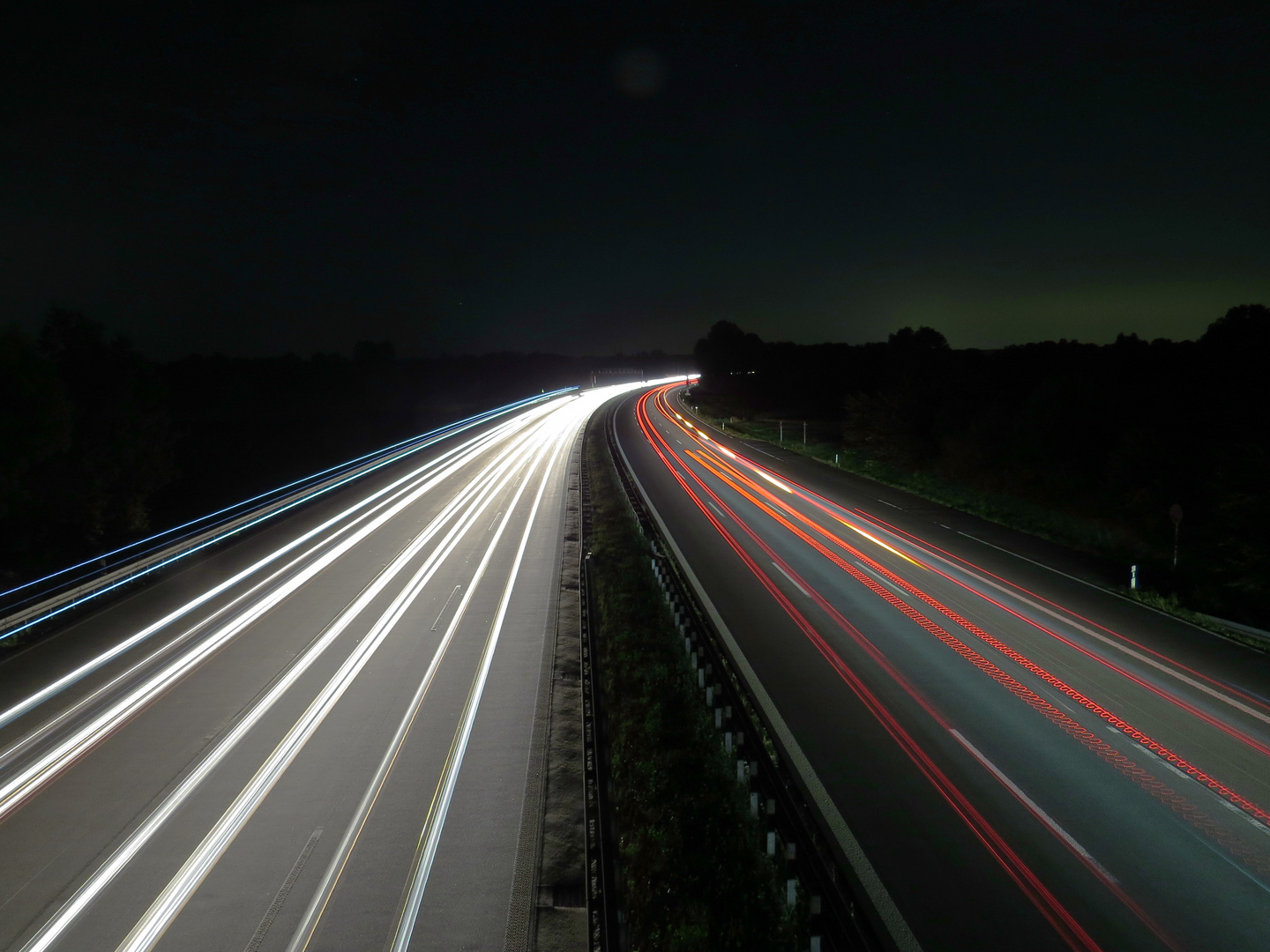 Autobahn A9 bei Nacht