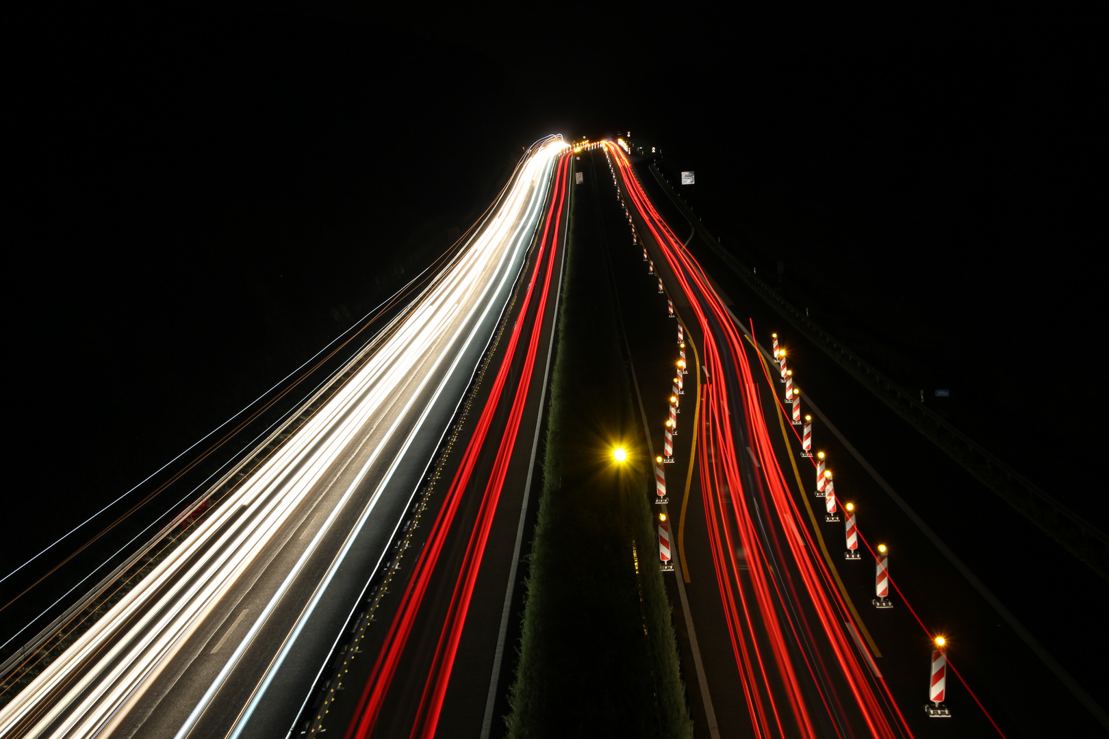 Autobahn-Baustelle bei Nacht