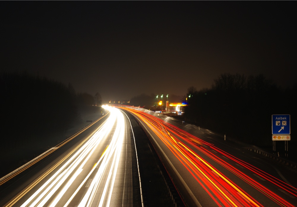 Autobahn bei nacht