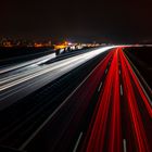 Autobahn bei Nacht