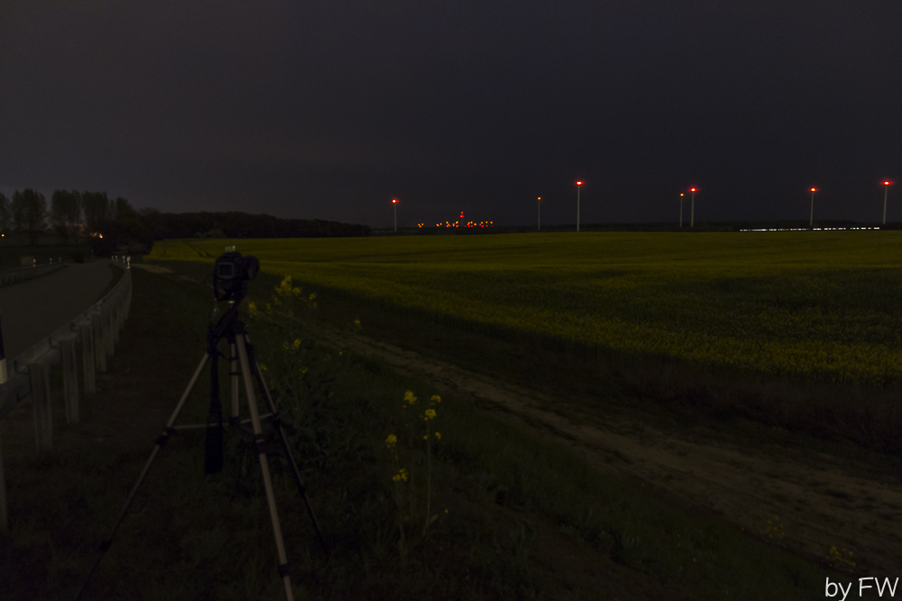 Autobahn bei Nacht