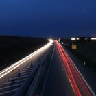 Autobahn bei Nacht